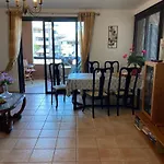 Paraiso 아파트 *